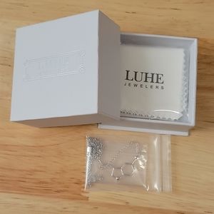 🆕️ Sterling Silver Seratonin Molecule Necklace